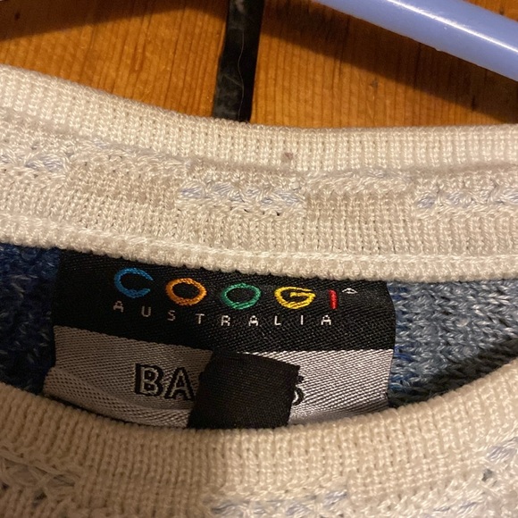 Discounted COOGI sweater. Slightly stained. Photos available. - Picture 4 of 4